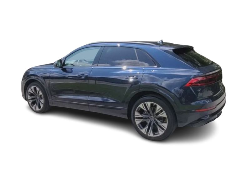 Thumbnail: 2026 Audi Q8 - 4