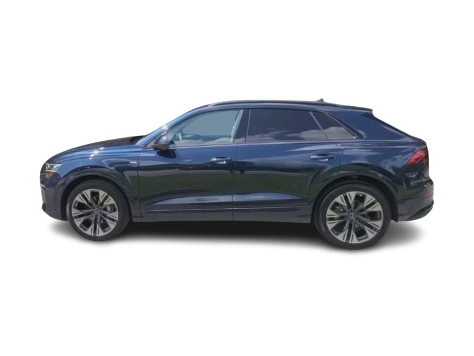 Thumbnail: 2026 Audi Q8 - 3