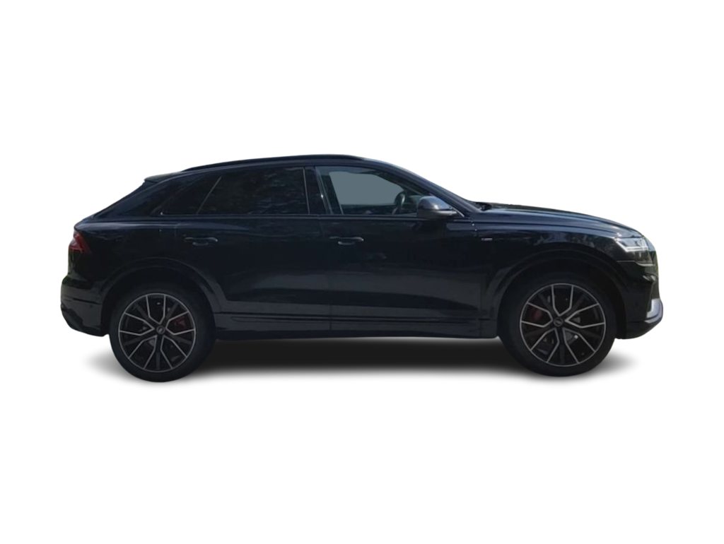 Thumbnail: 2022 Audi Q8 - 24