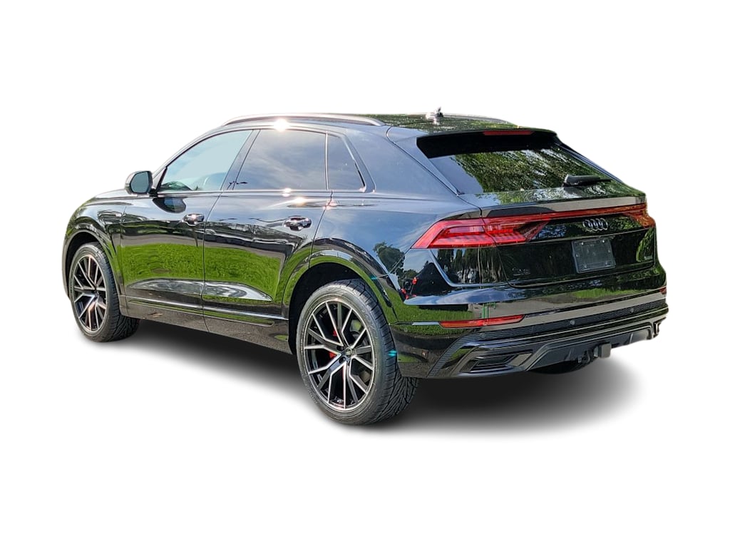 Thumbnail: 2022 Audi Q8 - 26