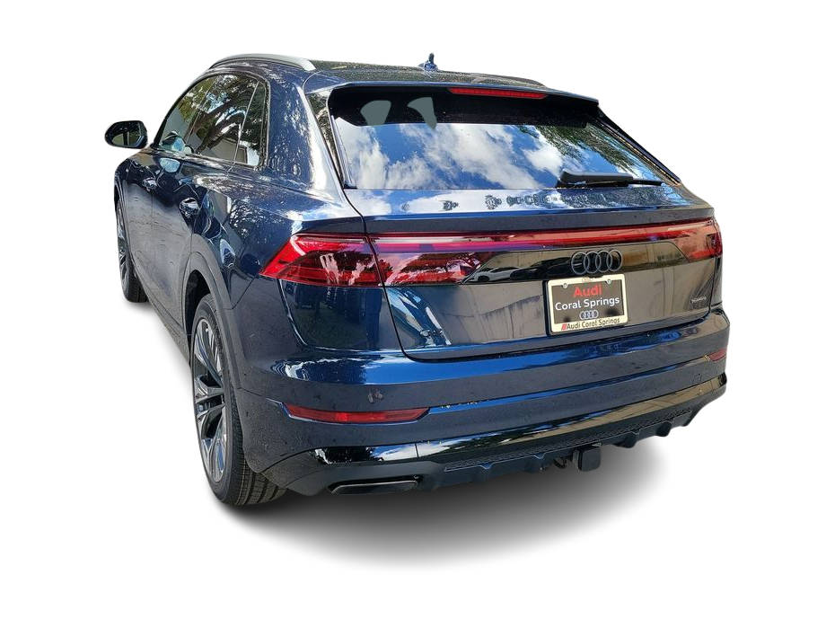 Thumbnail: 2026 Audi Q8 - 4