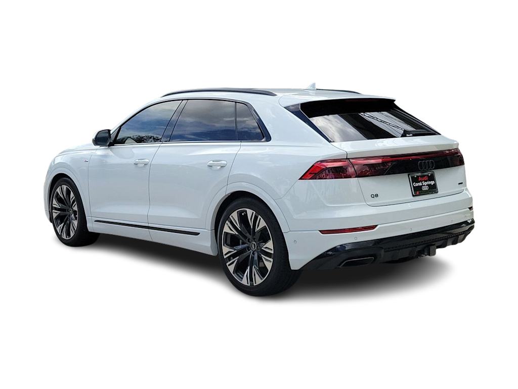 Thumbnail: 2026 Audi Q8 - 26