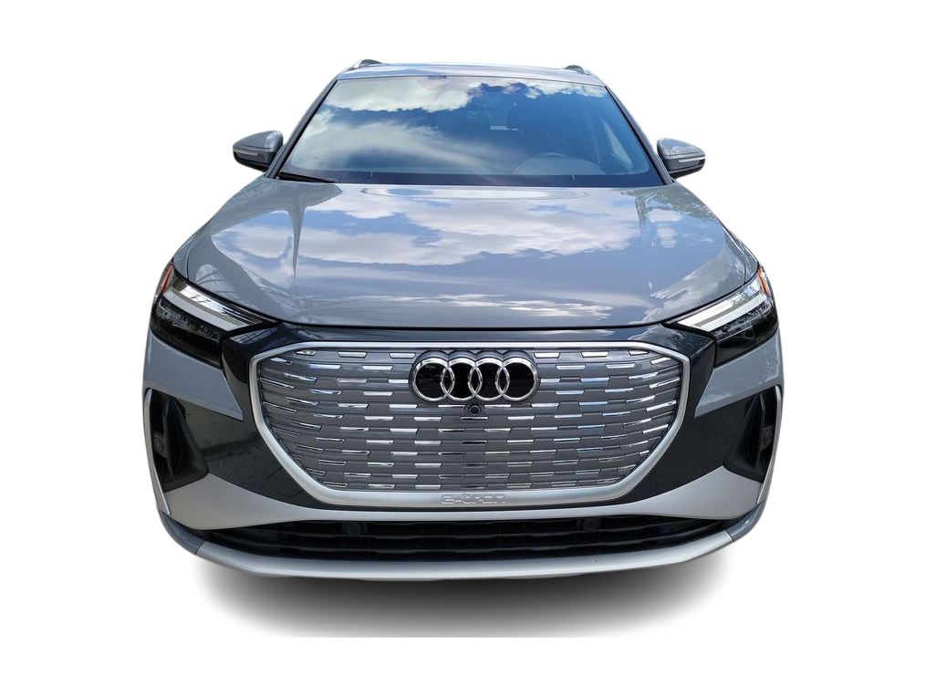 Thumbnail: 2023 Audi Q4 e-tron - 6
