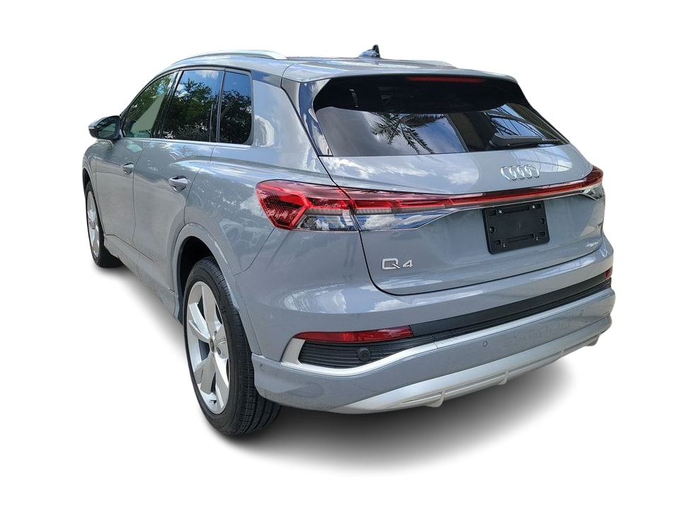 Thumbnail: 2023 Audi Q4 e-tron - 25