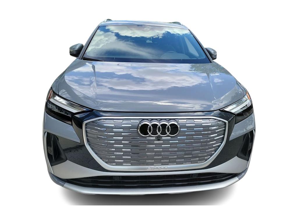Thumbnail: 2023 Audi Q4 e-tron - 27