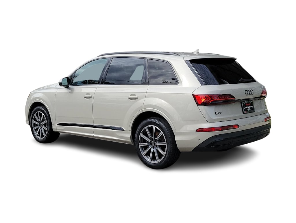 Thumbnail: 2024 Audi Q7 - 26