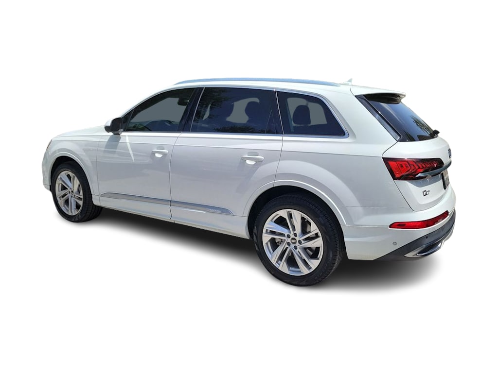Thumbnail: 2022 Audi Q7 - 18