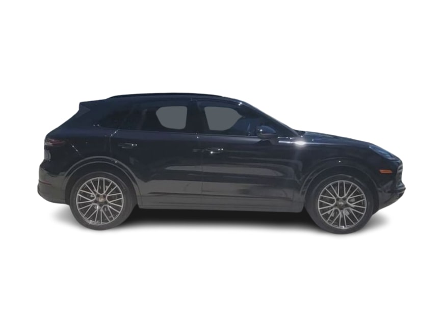 Thumbnail: 2023 Porsche Cayenne - 25