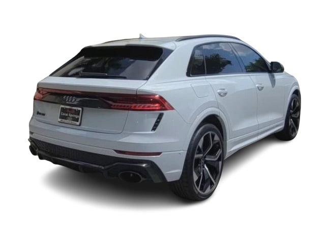 Thumbnail: 2024 Audi RS Q8 - 23