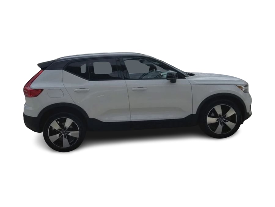 Thumbnail: 2020 Volvo XC40 - 25
