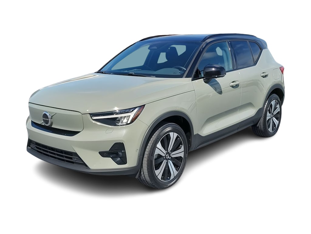 Used 2023 Volvo XC40 Plus with VIN YV4ED3UW2P2968977 for sale in Waukesha, WI