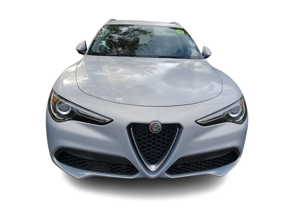 2020 Alfa Romeo Stelvio Base 2