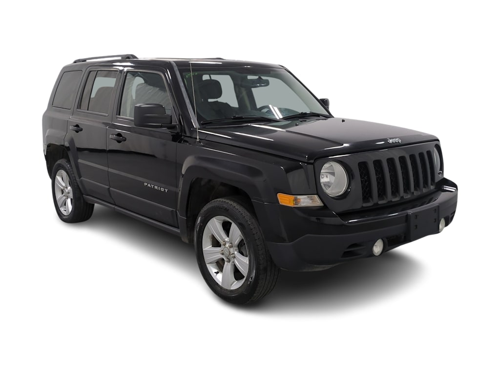 Thumbnail: 2016 Jeep Patriot - 19