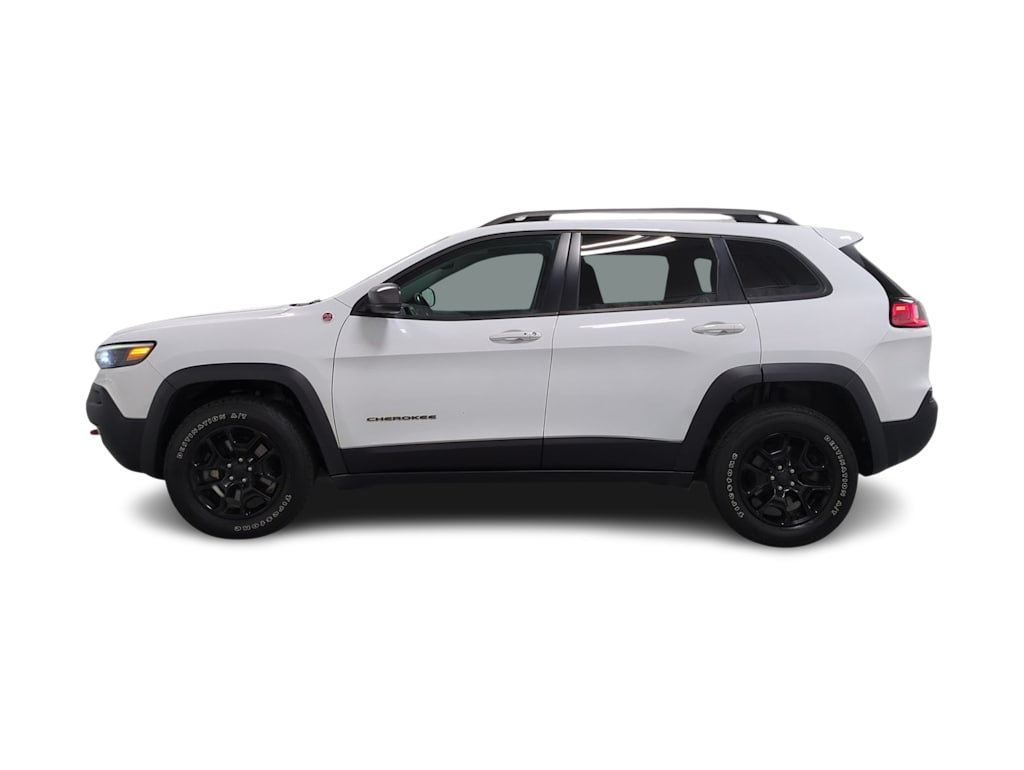 Thumbnail: 2019 Jeep Cherokee - 3