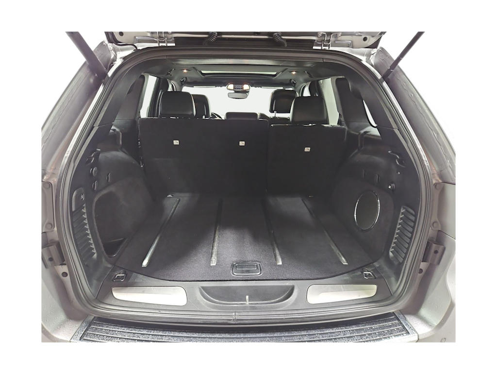 Thumbnail: 2017 Jeep Grand Cherokee - 18