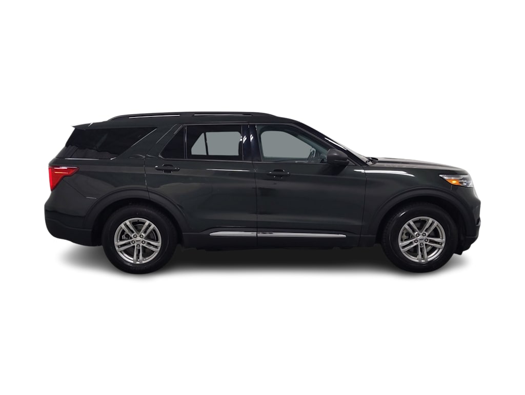 Thumbnail: 2022 Ford Explorer - 24