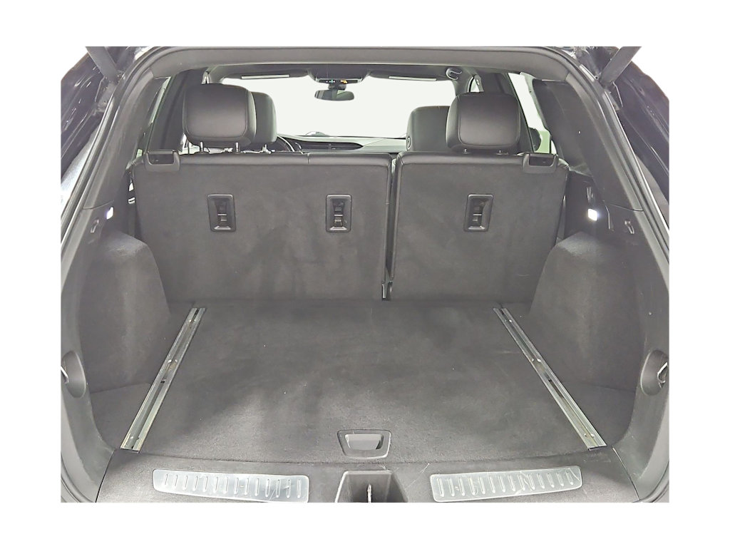 Thumbnail: 2021 Cadillac XT5 - 18