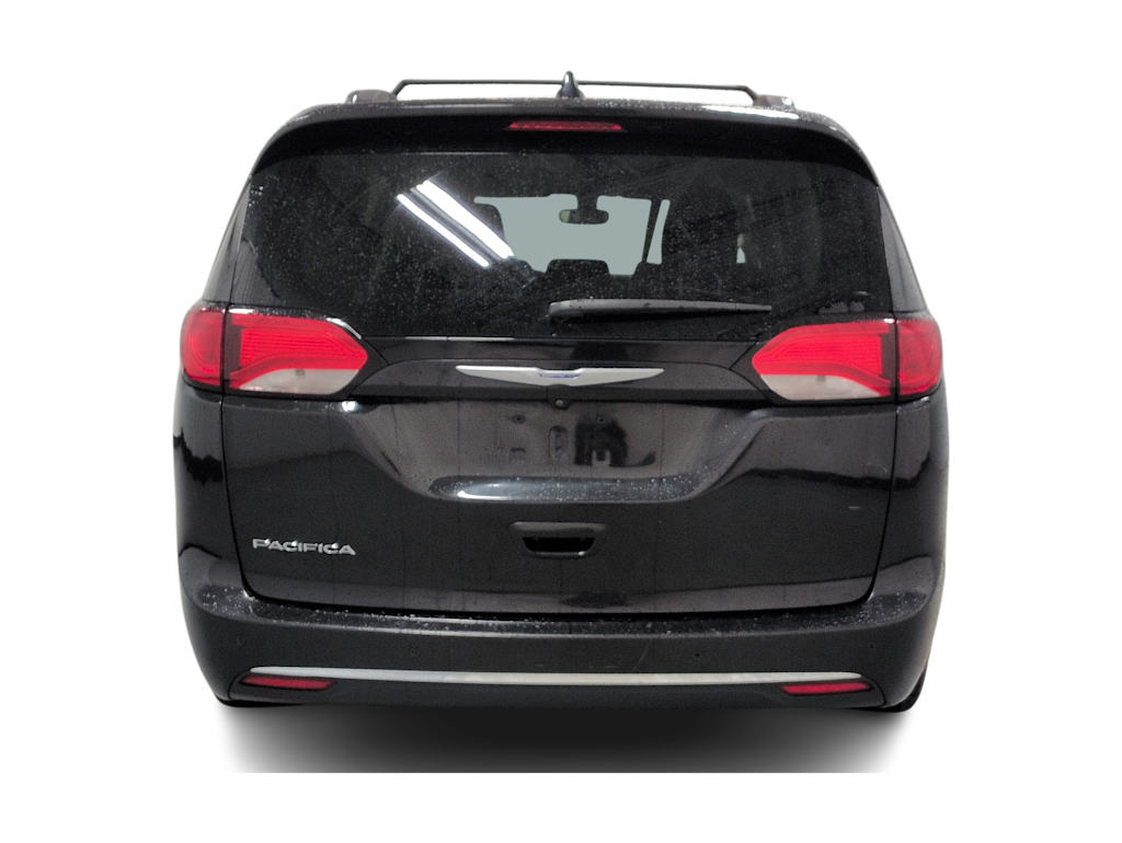 Thumbnail: 2019 Chrysler Pacifica - 5