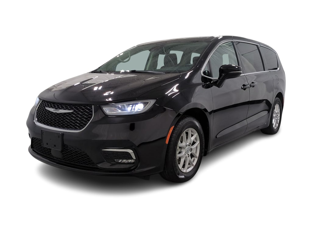 Thumbnail: 2024 Chrysler Pacifica - 21
