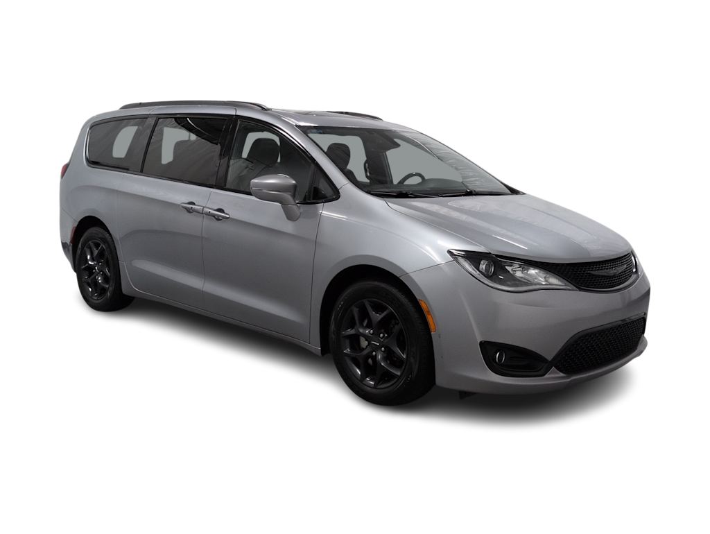 Thumbnail: 2020 Chrysler Pacifica - 19