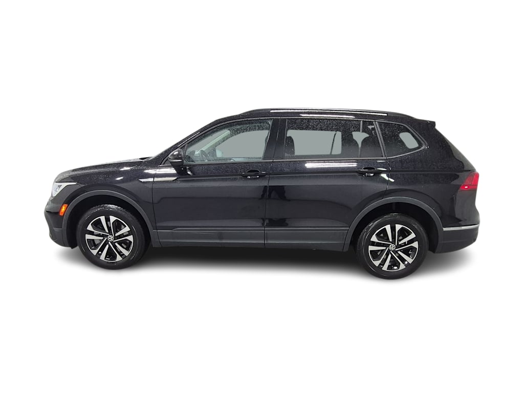 Thumbnail: 2022 Volkswagen Tiguan - 3