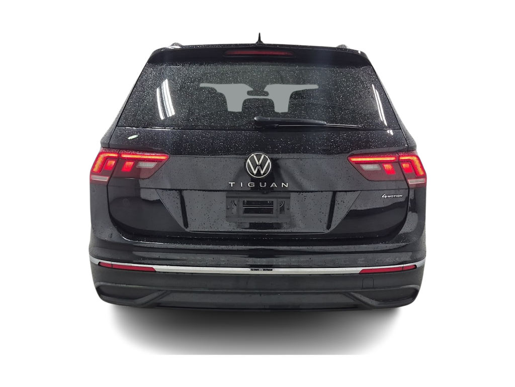 Thumbnail: 2022 Volkswagen Tiguan - 5