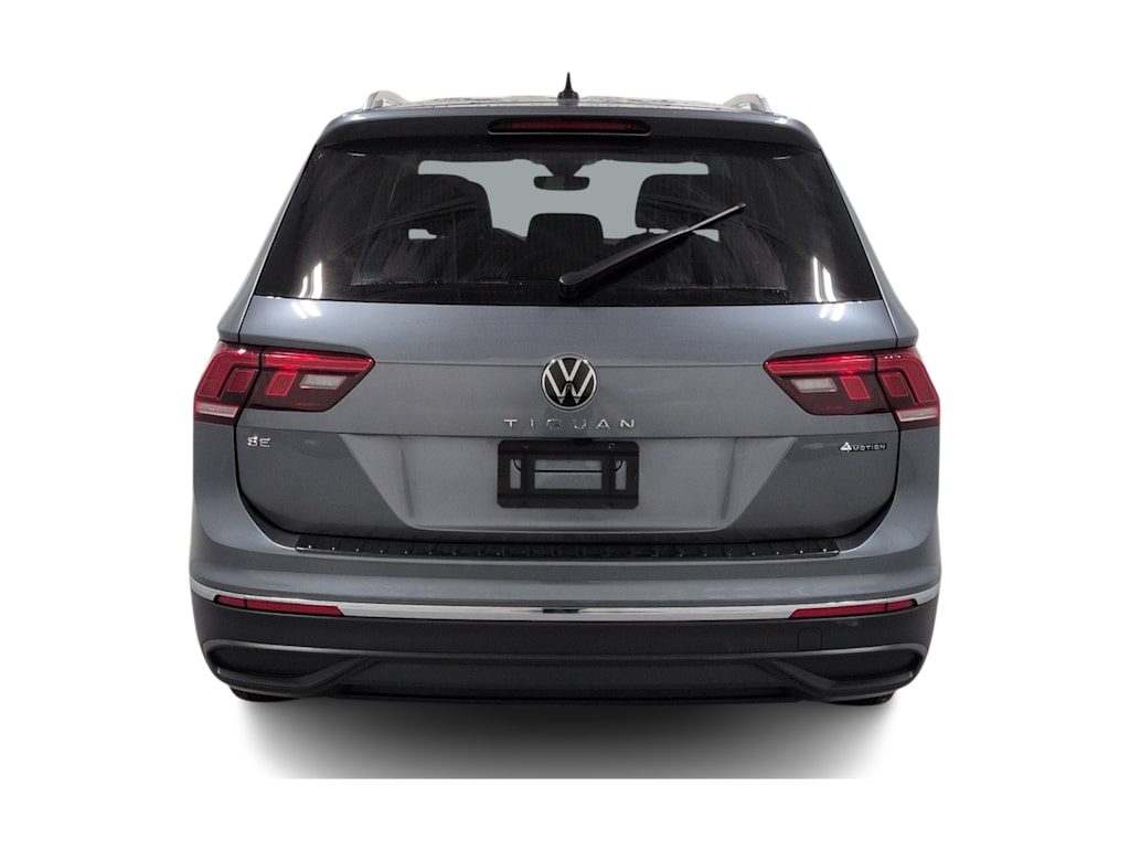 Thumbnail: 2023 Volkswagen Tiguan - 5