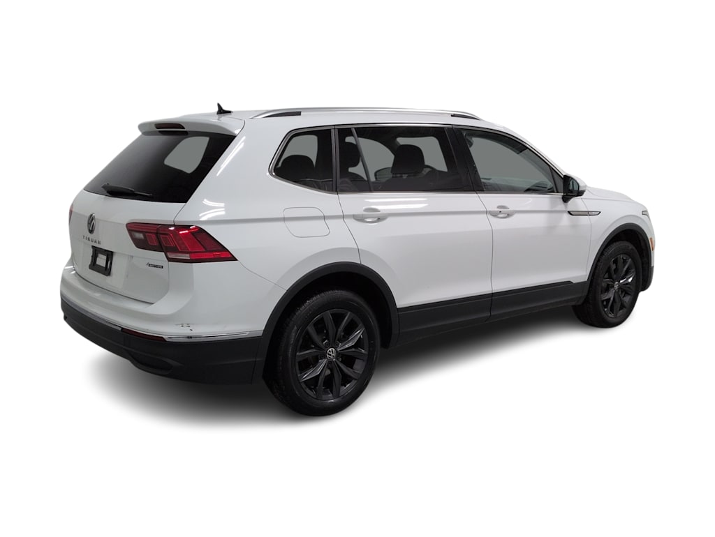 Thumbnail: 2024 Volkswagen Tiguan - 23