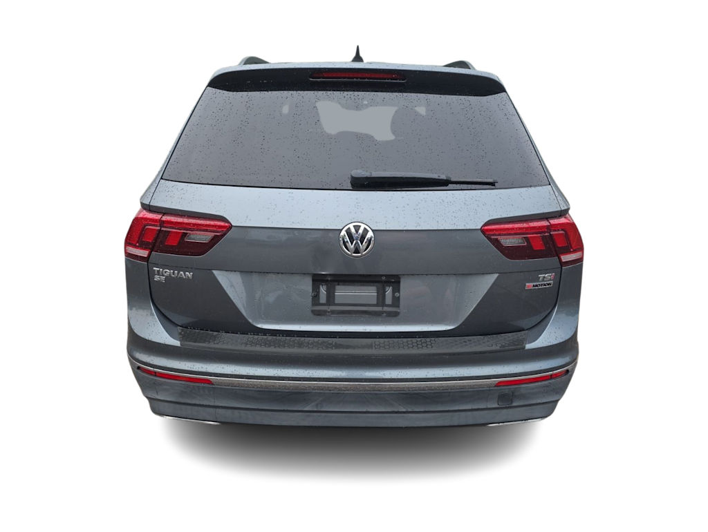 Thumbnail: 2018 Volkswagen Tiguan - 4