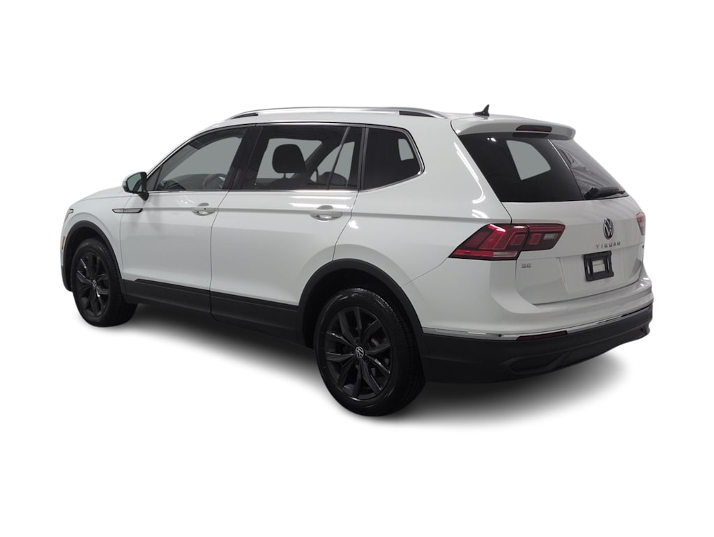Thumbnail: 2024 Volkswagen Tiguan - 4