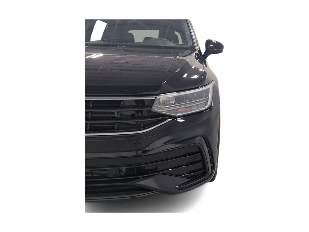 Thumbnail: 2023 Volkswagen Tiguan - 24