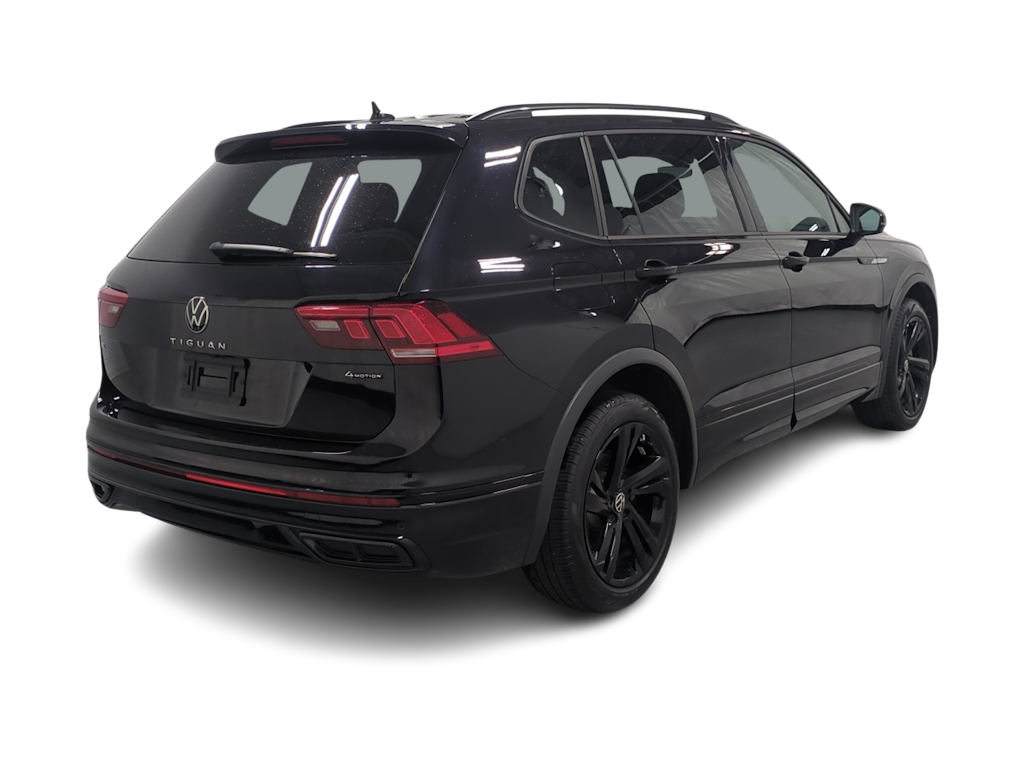 Thumbnail: 2023 Volkswagen Tiguan - 22