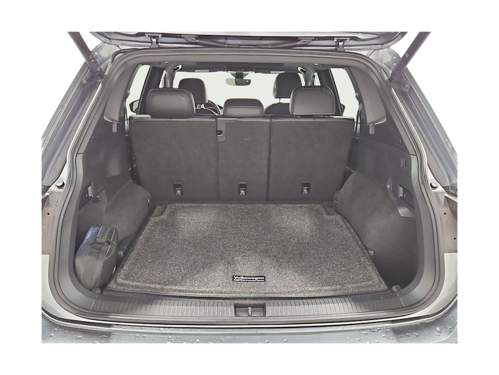 Thumbnail: 2022 Volkswagen Tiguan - 18