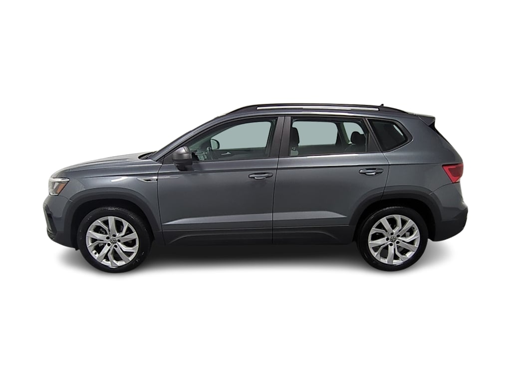 Thumbnail: 2023 Volkswagen Taos - 3