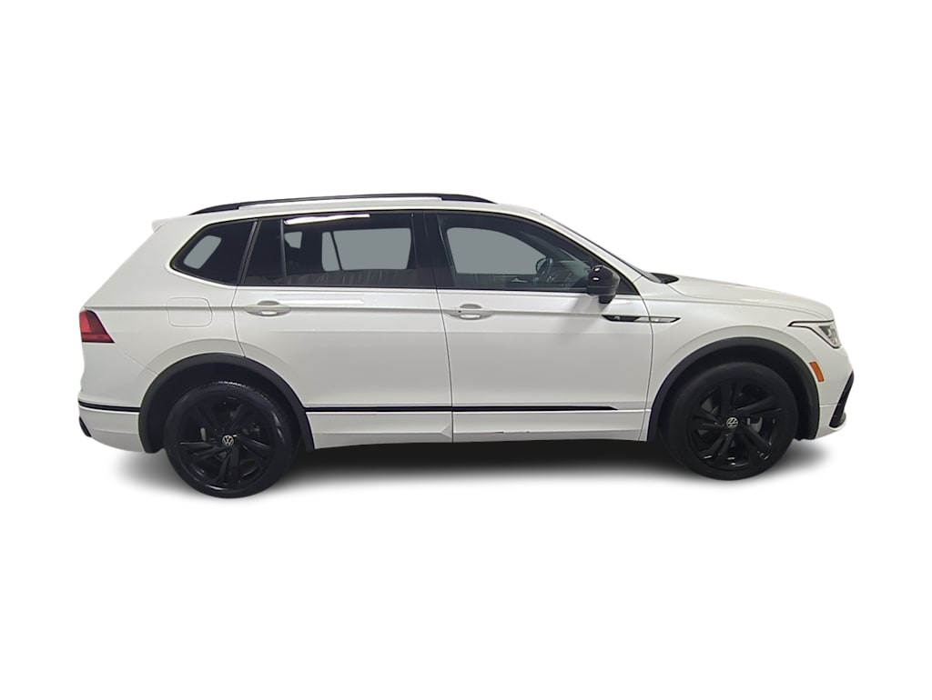 Thumbnail: 2023 Volkswagen Tiguan - 23