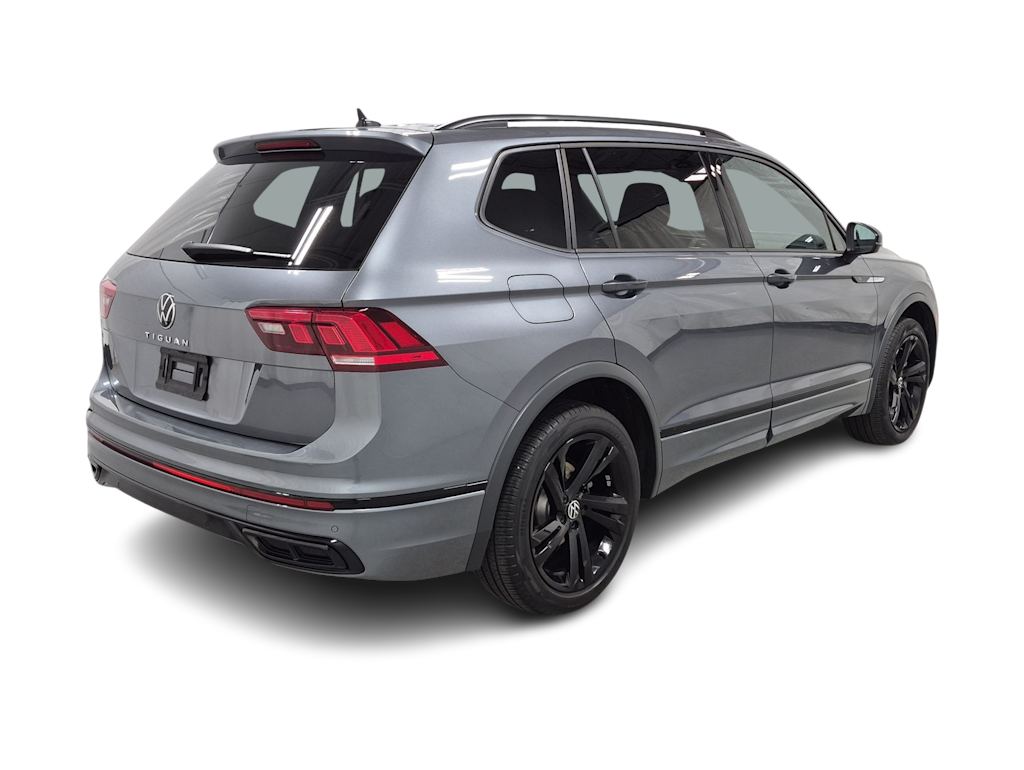 Thumbnail: 2023 Volkswagen Tiguan - 20