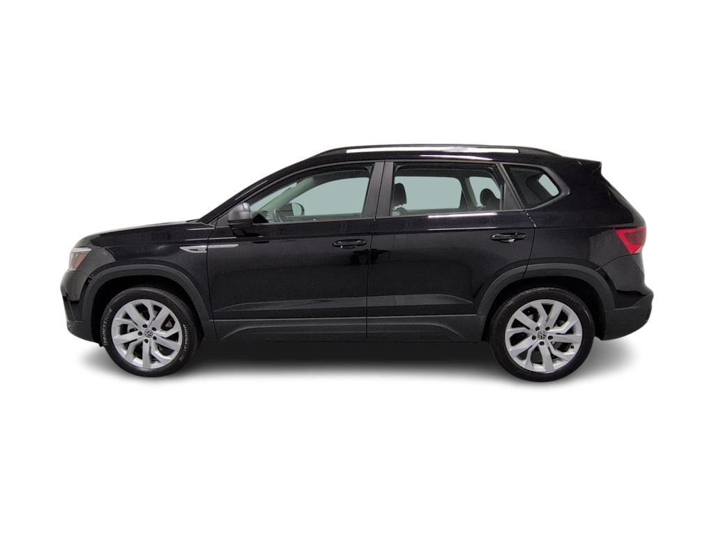 Thumbnail: 2023 Volkswagen Taos - 3