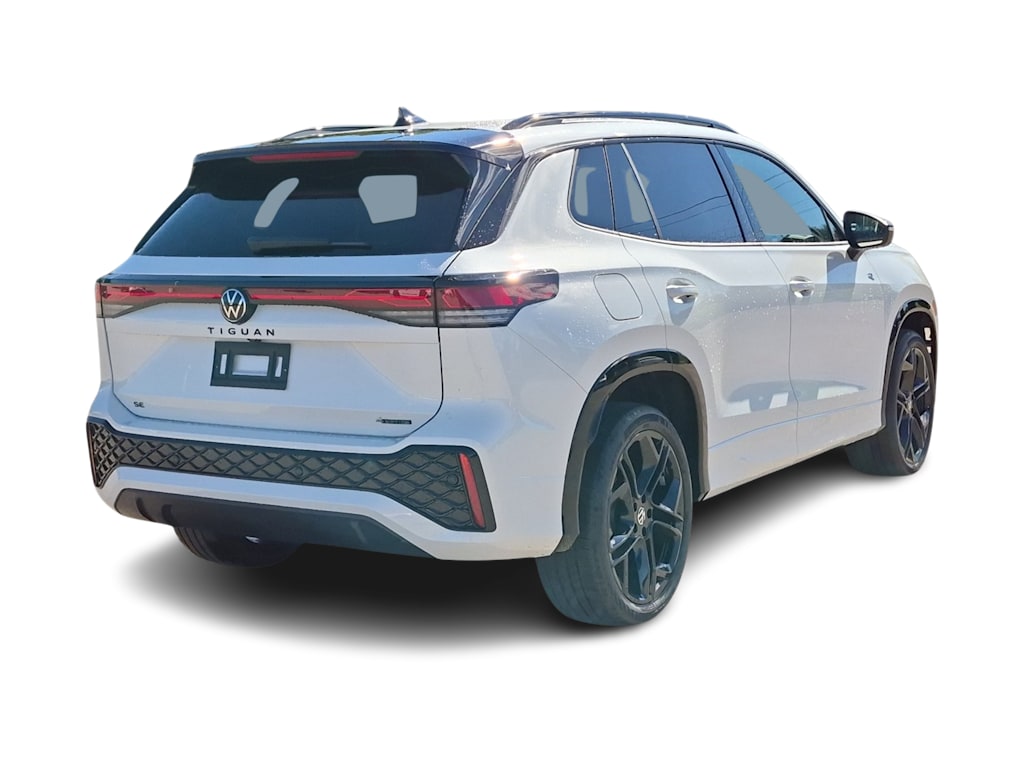 Thumbnail: 2026 Volkswagen Tiguan - 22