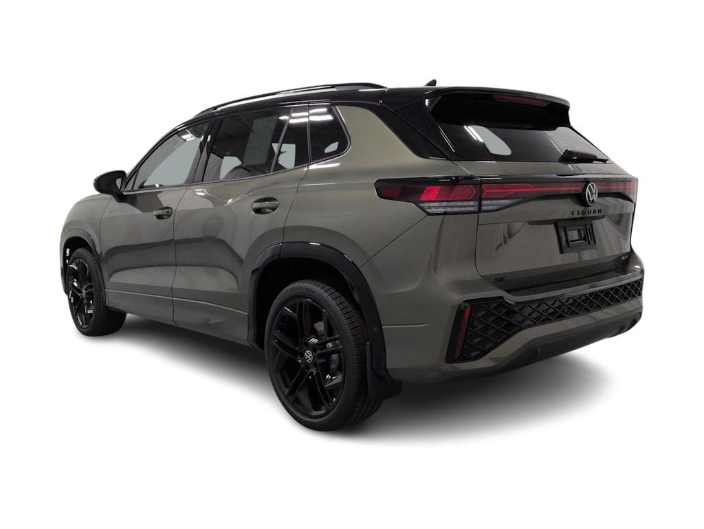 Thumbnail: 2026 Volkswagen Tiguan - 4