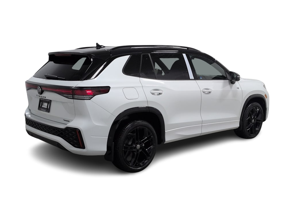 Thumbnail: 2026 Volkswagen Tiguan - 22