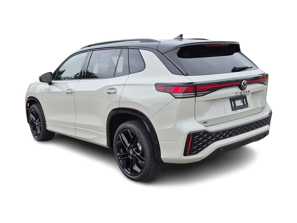 Thumbnail: 2026 Volkswagen Tiguan - 4