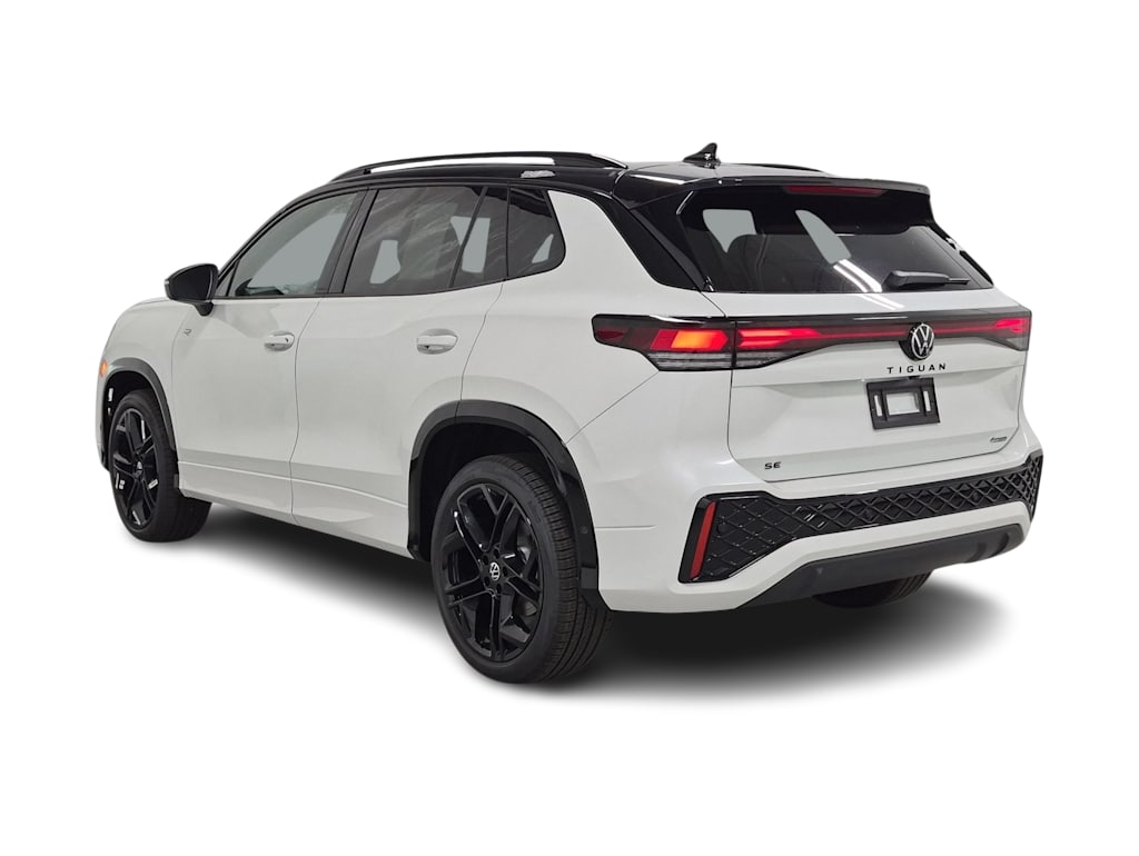 Thumbnail: 2026 Volkswagen Tiguan - 4