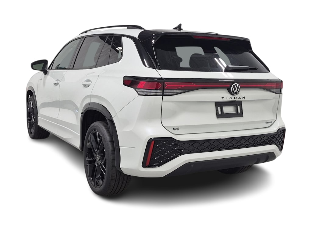 Thumbnail: 2026 Volkswagen Tiguan - 4
