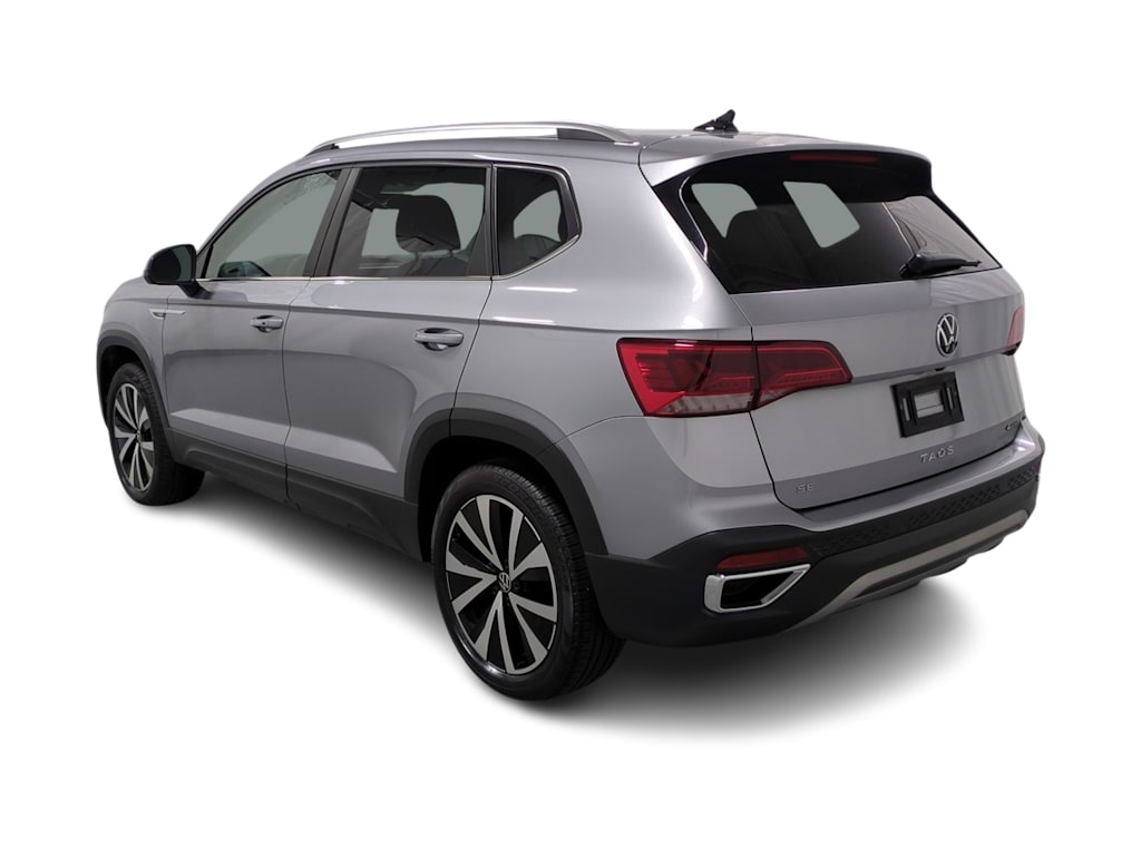Thumbnail: 2022 Volkswagen Taos - 4
