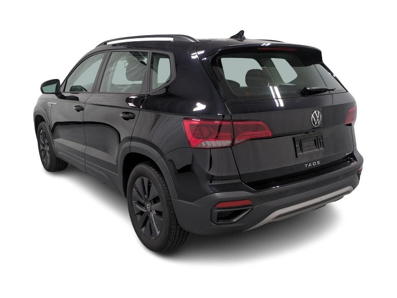 2022 Volkswagen Taos S 4