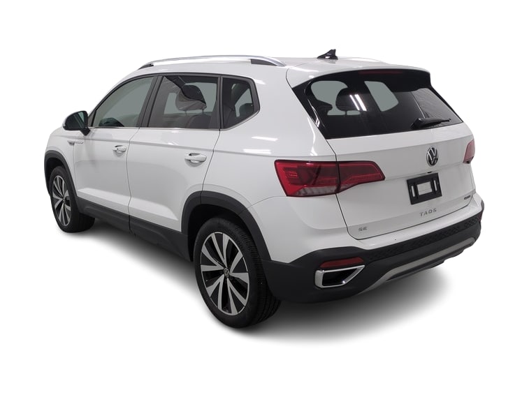 Thumbnail: 2022 Volkswagen Taos - 4