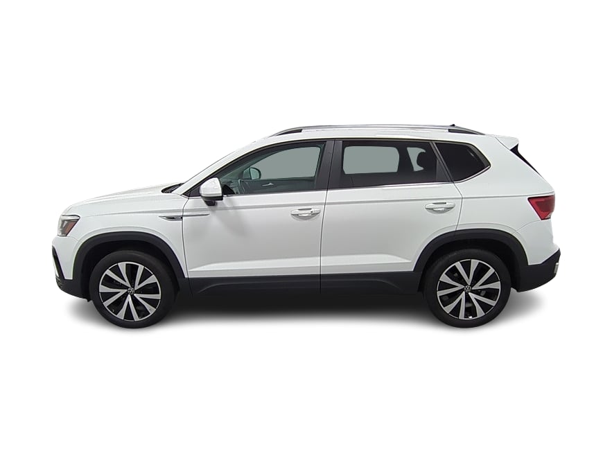 Thumbnail: 2022 Volkswagen Taos - 3