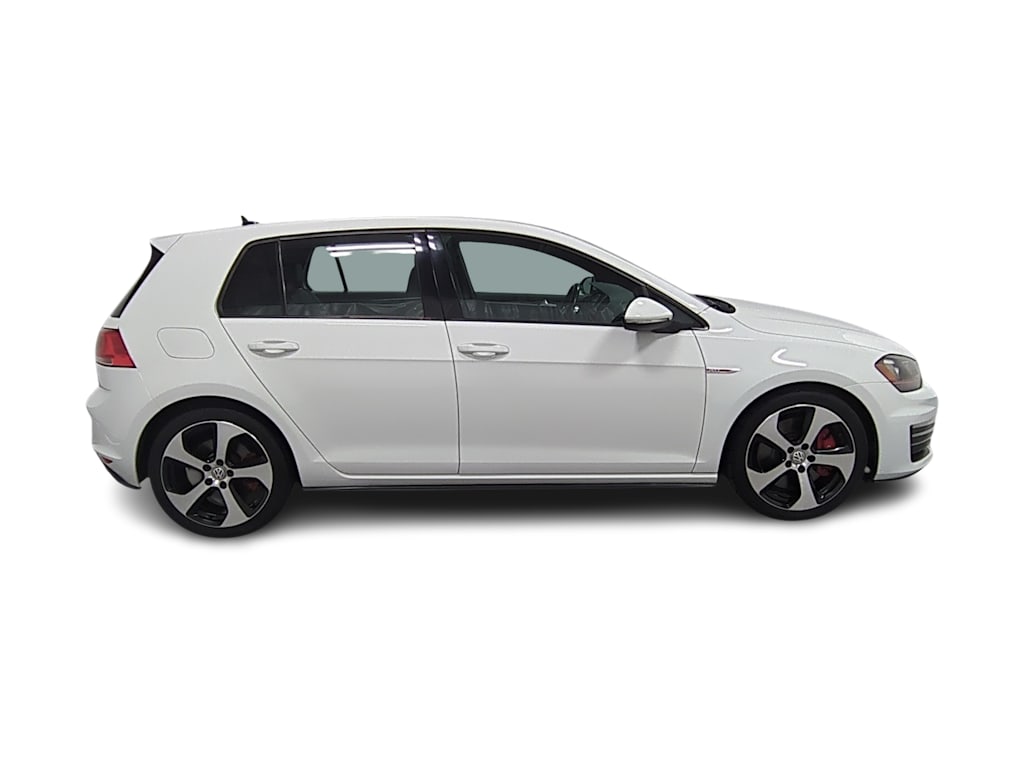 Thumbnail: 2016 Volkswagen Golf - 25