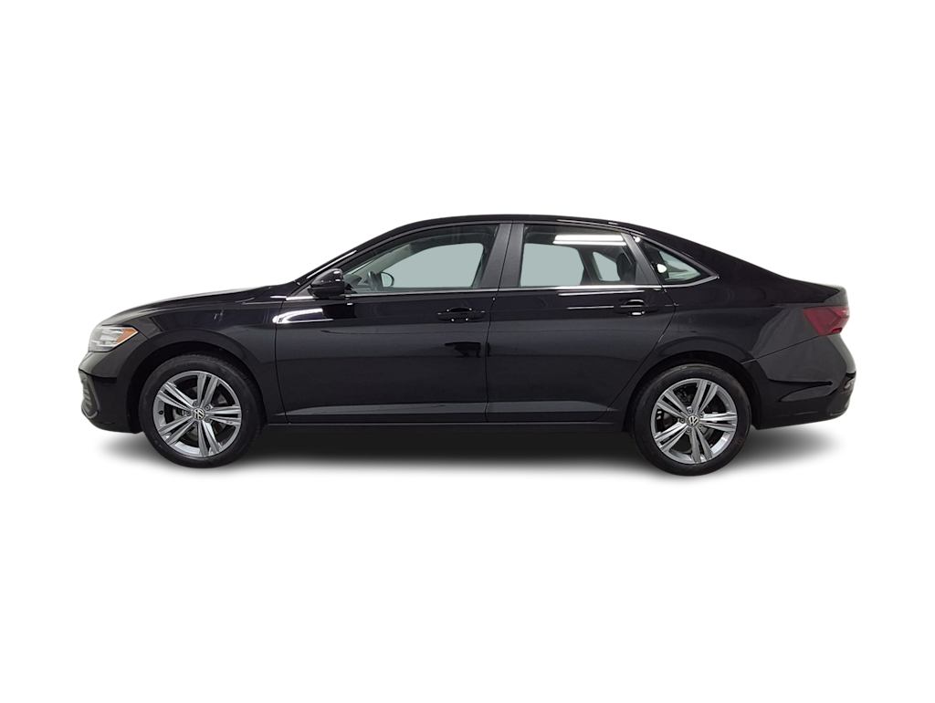 Thumbnail: 2024 Volkswagen Jetta - 3