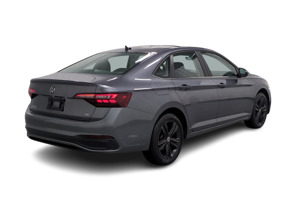 Thumbnail: 2024 Volkswagen Jetta - 21